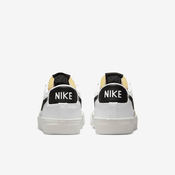 Dámské Tenisky Nike Blazer Low 77 Bílé Černé | NK461JUZ