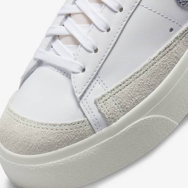 Dámské Tenisky Nike Blazer Low Platformy Bílé Světle Blankyt | NK584QEM