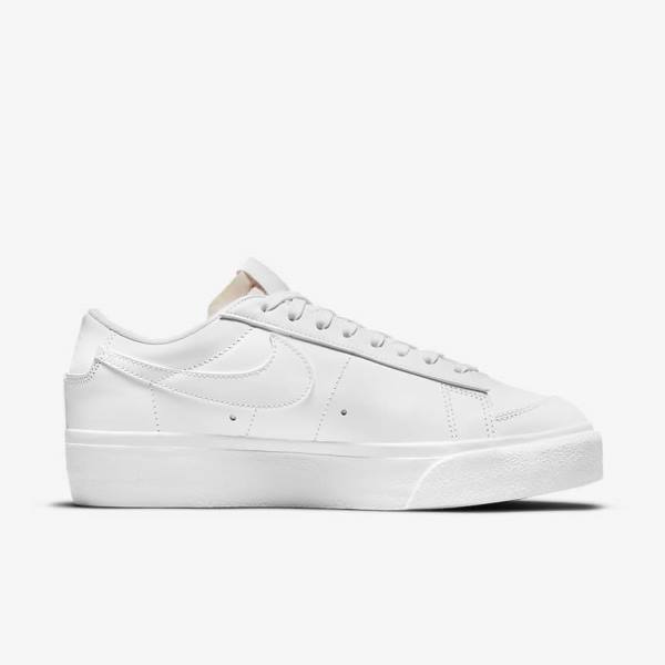 Dámské Tenisky Nike Blazer Low Platformy Bílé | NK679ZUS