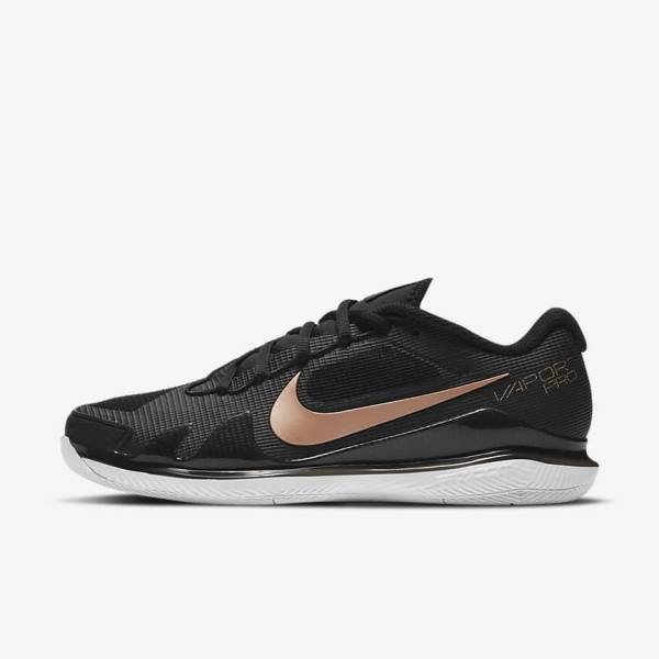 Dámské Tenisové Boty Nike NikeCourt Air Zoom Vapor Pro Hard-Court Černé Bílé Metal Červené Hnědé | NK138SOP