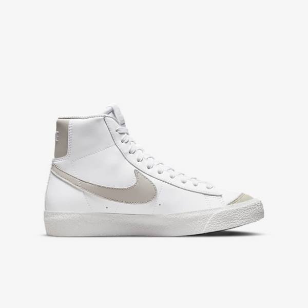 Dětské Basketbalové Boty Nike Blazer Mid 77 SE Older Bílé Světle Béžový | NK657IEW