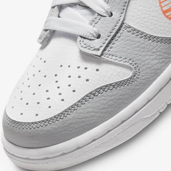 Dětské Tenisky Nike Dunk Low SE Older Bílé Platina Oranžové | NK032JSL