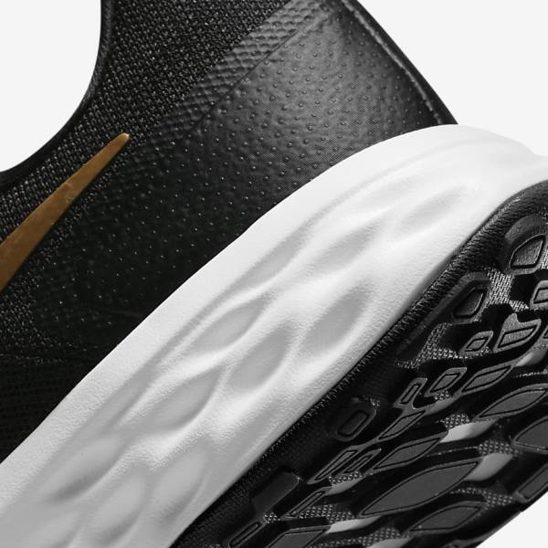 Pánské Běžecké Boty Nike Revolution 6 Next Nature Silniční Černé Bílé Metal Zlaté | NK271SJF