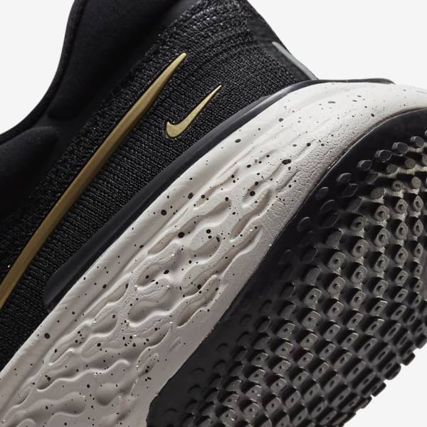 Pánské Běžecké Boty Nike ZoomX Invincible Run Flyknit Silniční Černé Metal Zlaté | NK608FAQ