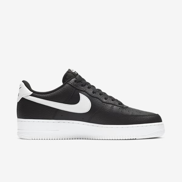 Pánské Tenisky Nike Air Force 1 07 Černé Bílé | NK326JVZ